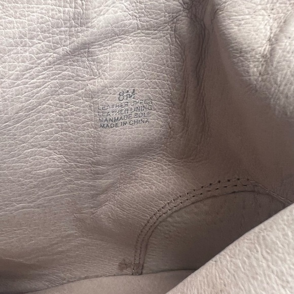 Ankle boots size 8 - Picture 2 of 9